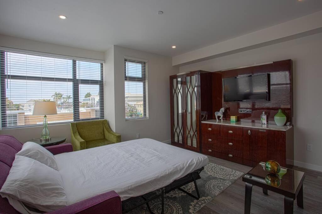 One Bedroom Apartment With San Diego Downtown View Екстер'єр фото