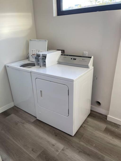 One Bedroom Apartment With San Diego Downtown View Екстер'єр фото